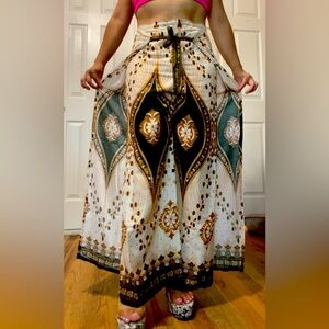 Elegant Multicolor green and Beige Maxi Skirt